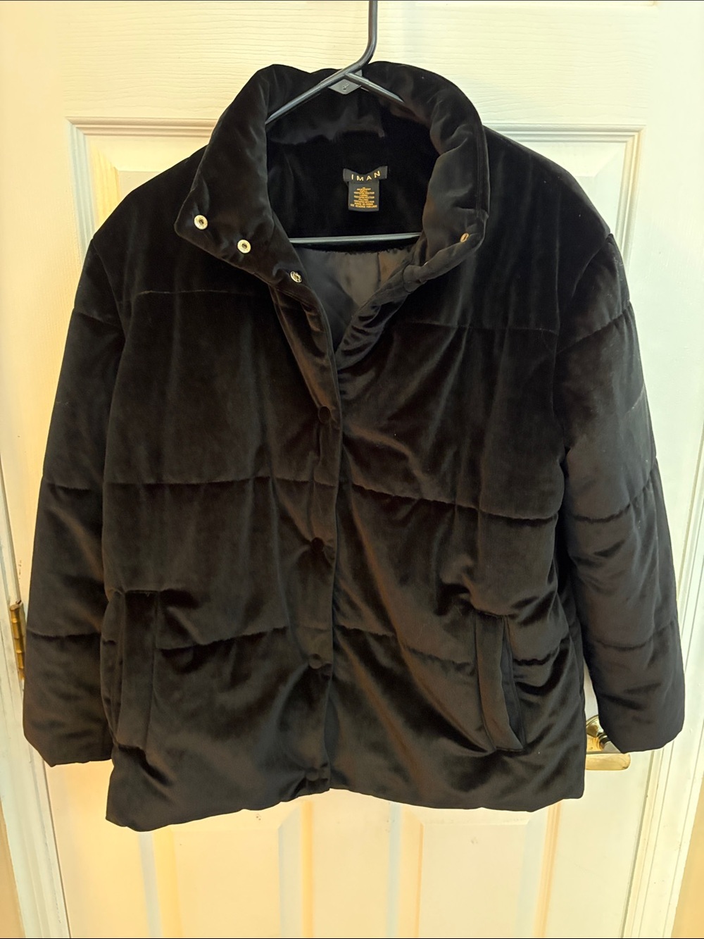IMAN Black Velvet Quilted Puffer Jacket size medium very good condition
